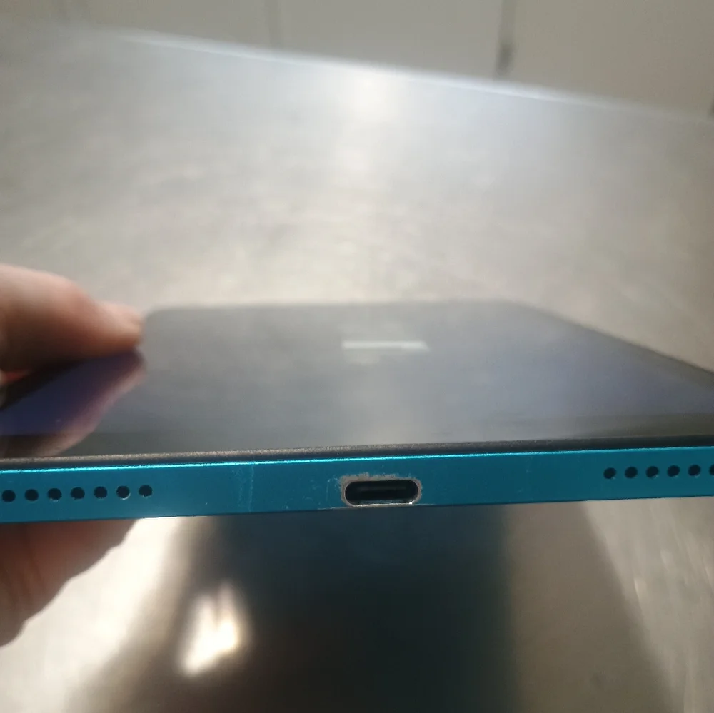 On Blue/Turquoise Tablet, Not Working